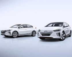 2016 Hyundai Ioniq. Image by Hyundai.