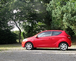 2009 Hyundai i20 three-door. Image by Mark Nichol.