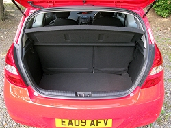 2009 Hyundai i20 three-door. Image by Mark Nichol.