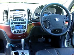 2006 Hyundai Santa Fe. Image by James Jenkins.
