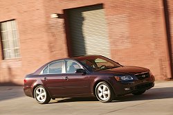 2005 Hyundai Sonata. Image by Hyundai.