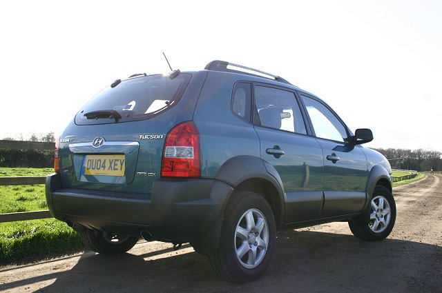 2004 Hyundai Tucson CRTD review. Image by Shane O' Donoghue.