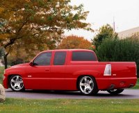 Pictures from the 2000 SEMA show supplied by the manufacturers.