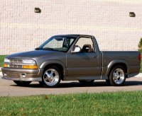 Pictures from the 2000 SEMA show supplied by the manufacturers.