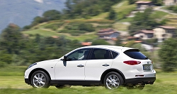 2010 Infiniti EX30d GT. Image by Infiniti.