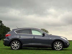 2011 Infiniti EX. Image by Dave Jenkins.