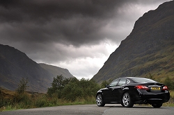 2010 Infiniti M 37S. Image by Max Earey.