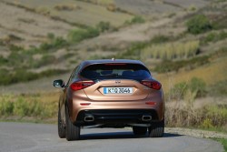 2016 Infiniti Q30. Image by Infiniti.