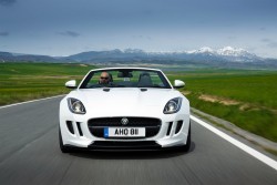 2013 Jaguar F-Type. Image by Jaguar.