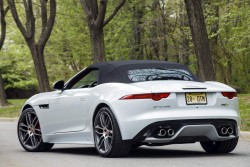 2015 Jaguar F-Type R AWD. Image by Jaguar.