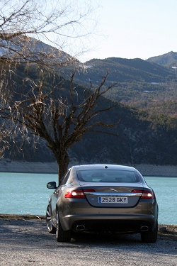 2009 Jaguar XF. Image by Shane O' Donoghue.