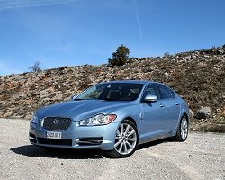 2009 Jaguar XF. Image by Shane O' Donoghue.