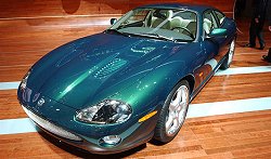 2004 Jaguar XK. Image by www.salon-auto.ch.