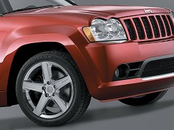 2005 Jeep Grand Cherokee SRT8. Image by Jeep.