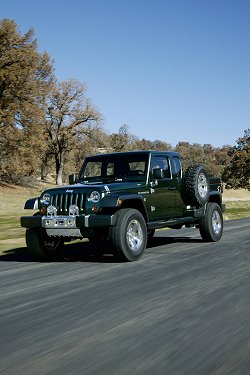 2005 Jeep Gladiator. Image by Jeep.