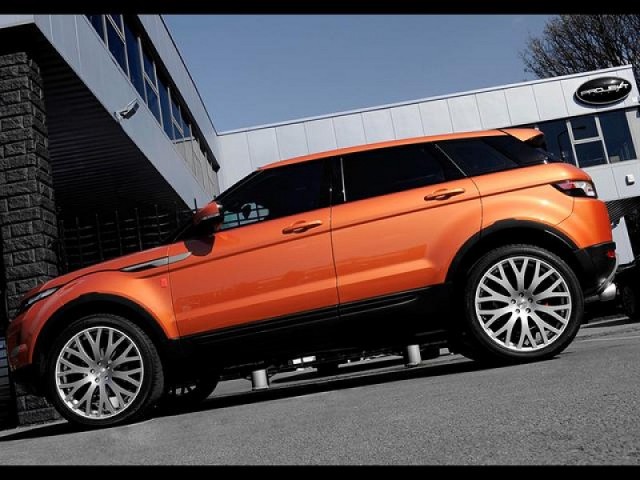 'Vesuvius' Edition Range Rover Evoque revealed. Image by A. Kahn Design.