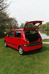 The 2002 Daewoo Matiz SE. Photograph by Kelvin Fagan. Click here for a larger image.