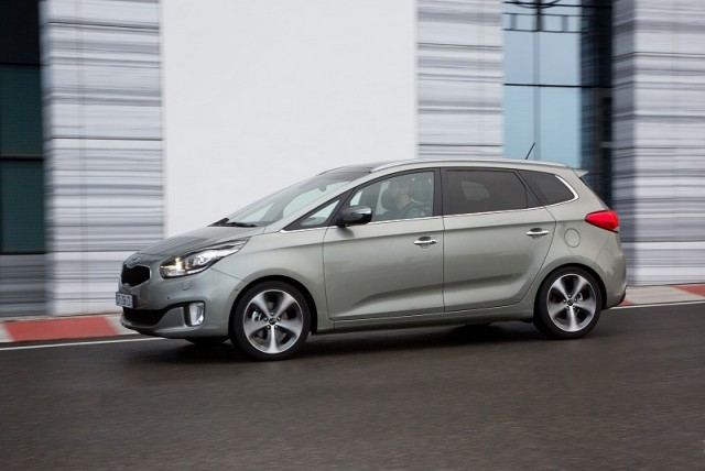 First drive: Kia Carens. Image by Kia.