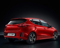 2015 Kia cee'd GT Line. Image by Kia.