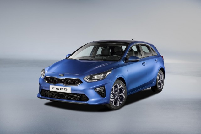 New Kia Ceed revealed ahead of Geneva debut. Image by Kia.