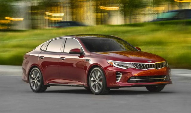 Kia Optima 'offers new technologies'. Image by Kia.