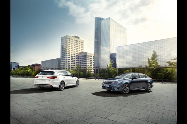 Pricing for refreshed Kia Optima range. Image by Kia.