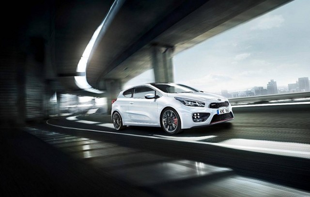 Sporty new Kia ceed is out. Image by Kia.