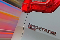 2010 Kia Sportage. Image by Julian Mackie.