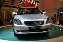 2005 Kia Magentis. Image by Shane O' Donoghue. Click here for a larger image. 2005 Kia Magentis. Image by Shane O' Donoghue.
