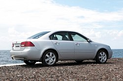 2005 Kia Magentis. Image by Kia.