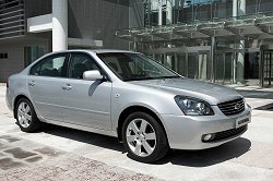 2005 Kia Magentis. Image by Kia.