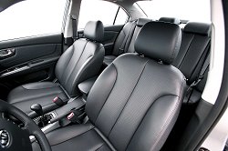 2005 Kia Magentis. Image by Kia.