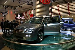 2005 Kia Multi-S concept. Image by Shane O' Donoghue. Click here for a larger image. 2005 Kia Multi-S concept. Image by Shane O' Donoghue.