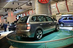 2005 Kia Multi-S concept. Image by Shane O' Donoghue. Click here for a larger image. 2005 Kia Multi-S concept. Image by Shane O' Donoghue.