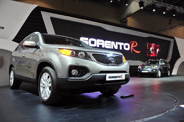 Kia shows new Sorento. Image by Kia.