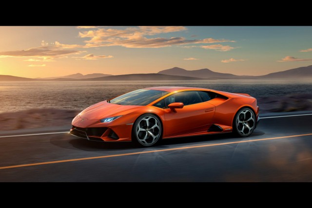 Regular Lamborghini Huracan goes to 640hp for Evo. Image by Lamborghini.