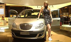 2004 Lancia Musa. Image by www.salon-auto.ch. Click here for a larger image. 2004 Lancia Musa. Image by www.salon-auto.ch.