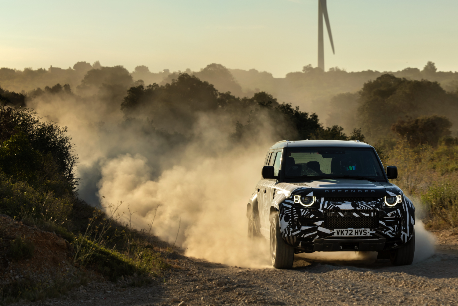 Land Rover confirms summer launch for new Defender Octa. Image by Land Rover.