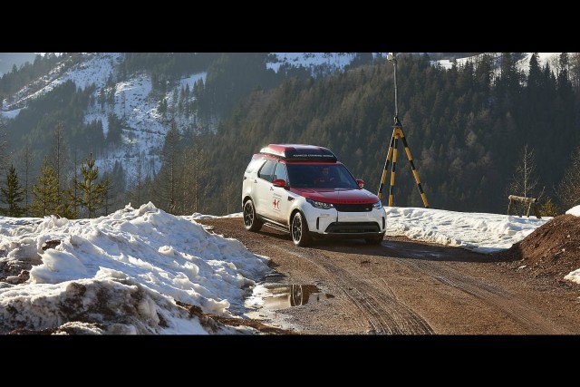 Concept Discovery will be used by Austrian Red Cross. Image by Land Rover.