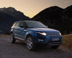 2011 Range Rover Evoque 2WD prototype. Image by Nick Dimbleby.