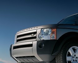 2004 Land Rover Discovery. Image by Land Rover.