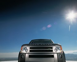 2004 Land Rover Discovery. Image by Land Rover.