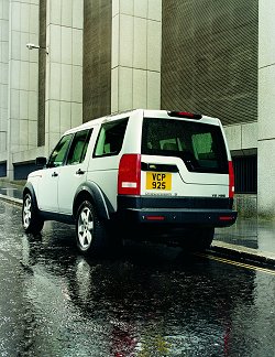 2004 Land Rover Discovery. Image by Land Rover.