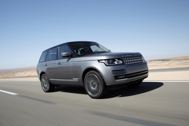 Range Rover tweaked for 2015. Image by Land Rover.