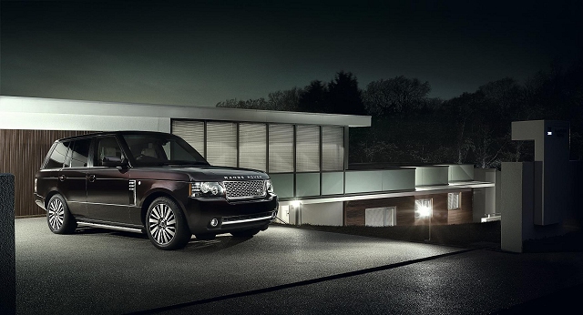Range Rover unveils most luxurious edition. Image by Land Rover.