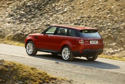 2013 Range Rover Sport. Image by Land Rover.