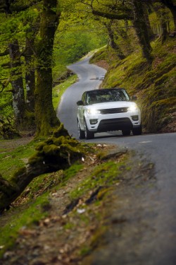 2013 Range Rover Sport. Image by Land Rover.