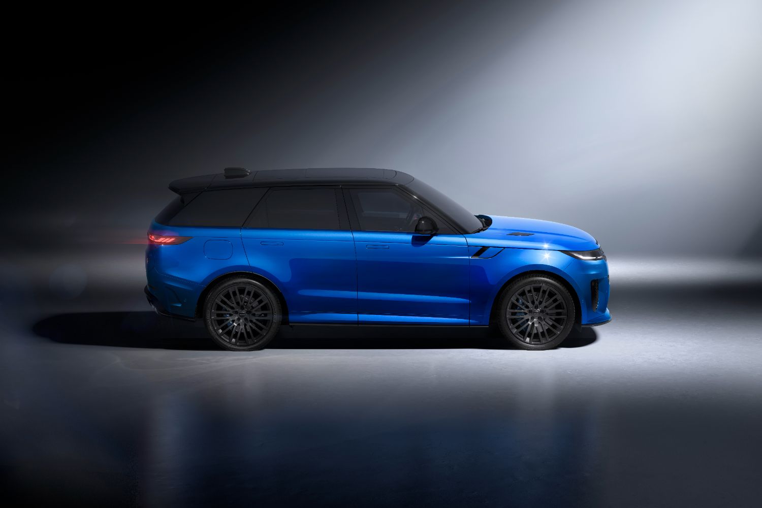 Range Rover reveals Sport SV Ultimate Edition. Image by Range Rover.