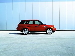 2005 Range Rover Sport. Image by Land Rover.