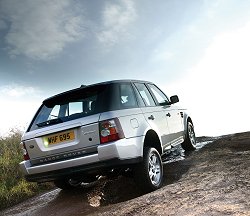 2005 Range Rover Sport. Image by Land Rover.